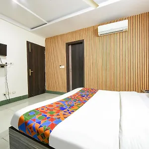 https://oyo-15030-hotel-ess-pee-grand.shimlahotels.net